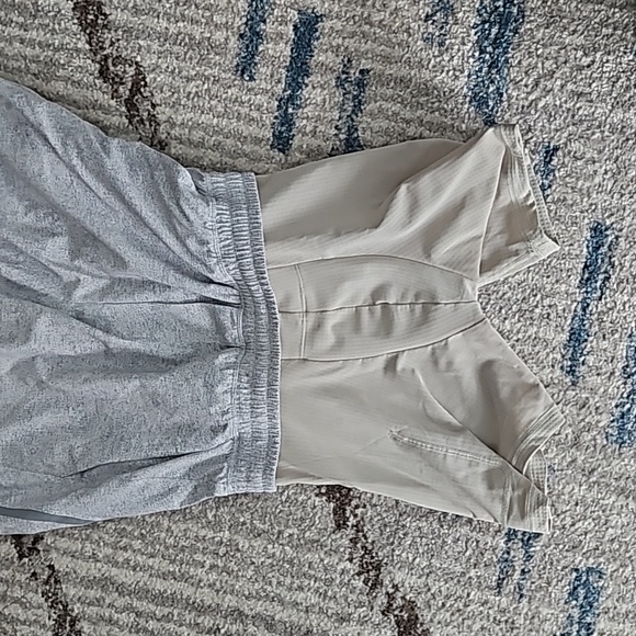 Lululemon Pacebreaker Shirts Small Size - Picture 3 of 3